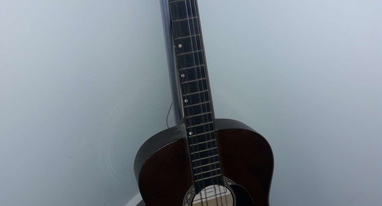 Yamaha gitar